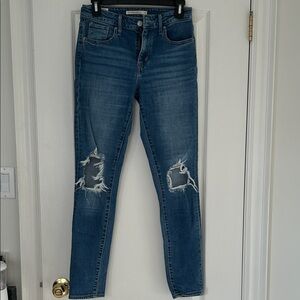 Levi's Blue Ripped Skinny Jeans